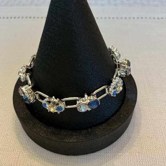 Sapphire Rhinestone Silver Tone Bracelet and Earring Set - Picture 4 of 7